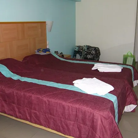Tsilivi Admiral Hotel 4*