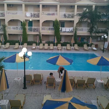 Tsilivi Admiral Hotel