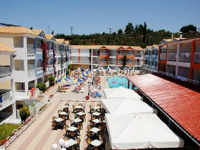Admiral 4*